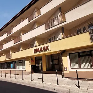 Dom Studencki Zaulek Hostel