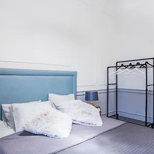 Cracow Zacisze Daire